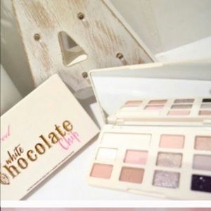 ♥️Too Faced White Chocolate Pallet Brand New♥️